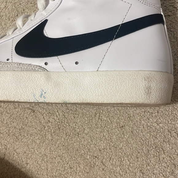 ‼️SOLD‼️ Nike high top blazers women’s size 9.5 - Picture 10 of 13
